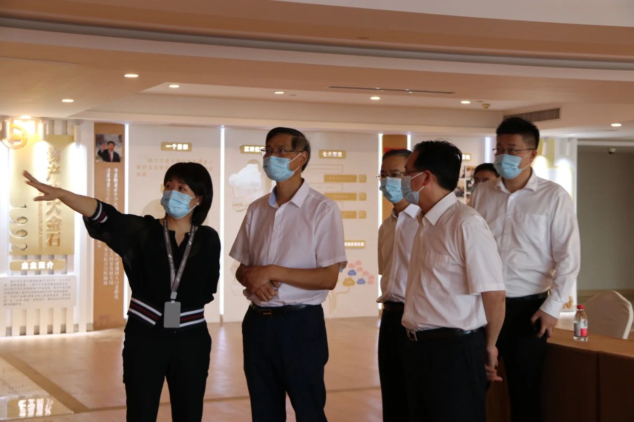 浙江省国资委纪检监察组组长黄克旭慰问朗和老党员并考察指导工作