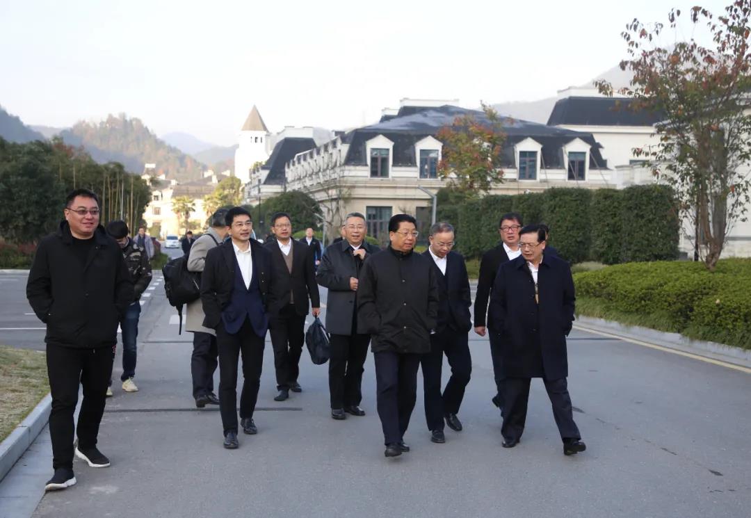 “28万50年，一天才15元！”，物产中大集团董事长王挺革考察云和中大朗园发感叹