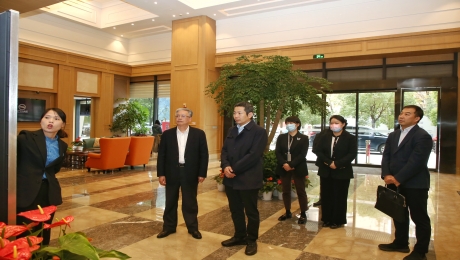 浙江省民政厅厅长陈斌一行调研物产中大金石养老工作