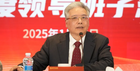 王洪林在金石公司年会上指出：没有质量的养老供给，盈利就是耻辱！